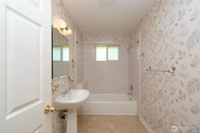 2015 W 7th Street, Port Angeles, WA 98363 - Photo 24