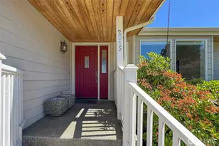 2015 W 7th St, Port Angeles, WA 98363 - Photo 4