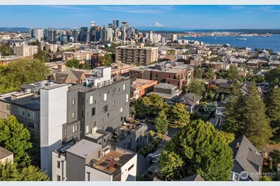 210 W Comstock Street #301, Seattle, WA 98119 - Photo 40
