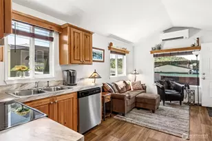 4707 Black Lake Belmore Road SW, Olympia, WA 98512 - Photo 4