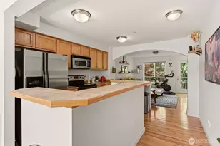 5710 198th St SW, Lynnwood, WA 98036 - Photo 16