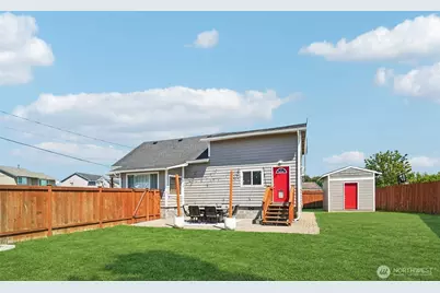 221 3rd Avenue NW, Pacific, WA 98047 - Photo 10