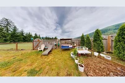 24051 Mangat Lane, Sedro Woolley, WA 98284 - Photo 8