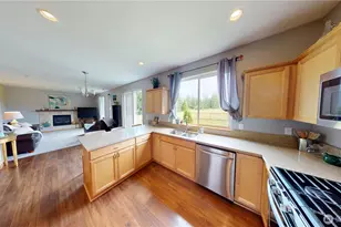 24051 Mangat Ln, Sedro Woolley, WA 98284 - Photo 16