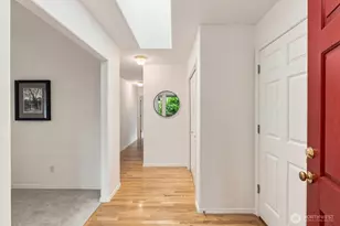 19326 2nd Dr SE, Bothell, WA 98012 - Photo 2
