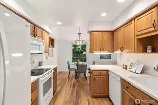 19326 2nd Dr SE, Bothell, WA 98012 - Photo 8