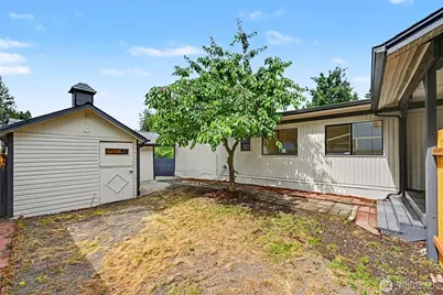 20006 117th Street E, Bonney Lake, WA 98391 - Photo 30