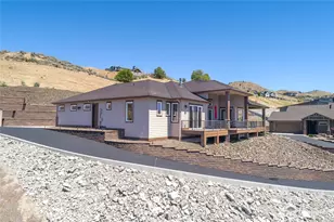 229 Apple Ave, Chelan, WA 98816 - Photo 6
