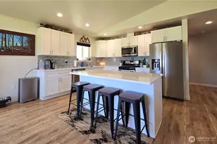 1040 Ashwood Ln, Forks, WA 98331 - Photo 8