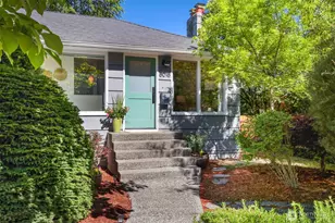 8018 40th Ave NE, Seattle, WA 98115 - Photo 2