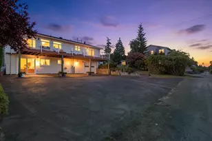 3420 W 3rd St, Anacortes, WA 98221 - Photo 4