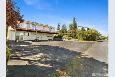3420 W 3rd Street, Anacortes, WA 98221 - Photo 36