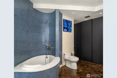 715 2nd Avenue #1505, Seattle, WA 98104 - Photo 38