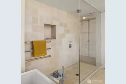 715 2nd Avenue #1505, Seattle, WA 98104 - Photo 32