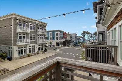 211 Market Street, Pacific Beach, WA 98571 - Photo 6