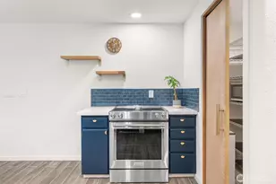 1121 Shelton Ave SE, Renton, WA 98058 - Photo 12