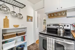 8526 17th Ave NE, Seattle, WA 98115 - Photo 14
