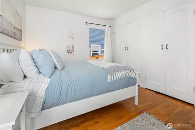 8526 17th Avenue NE, Seattle, WA 98115 - Photo 16