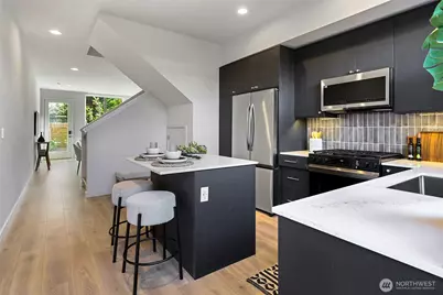 9744 B Holman Road NW, Seattle, WA 98117 - Photo 12