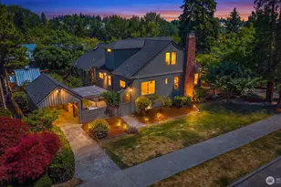 3802 NE 52nd St, Seattle, WA 98105 - Photo 2