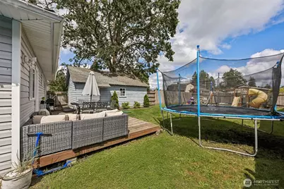 404 Nixon Street S, Roy, WA 98580 - Photo 32