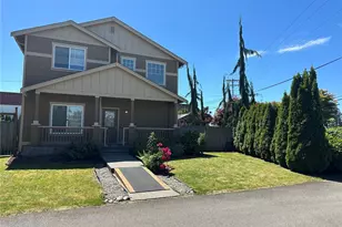 9300 11th St NE, Lake Stevens, WA 98258 - Photo 2