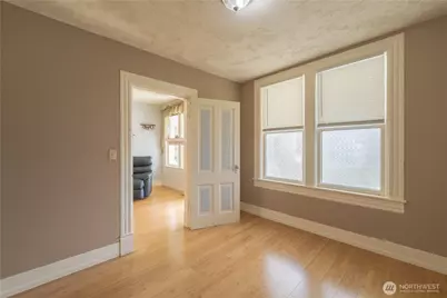 2424 Cleveland Avenue, Everett, WA 98201 - Photo 12