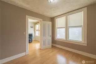 2424 Cleveland Ave, Everett, WA 98201 - Photo 12