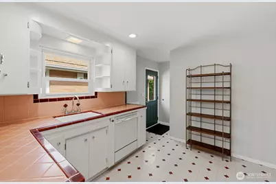 4414 NE 65th Street, Seattle, WA 98115 - Photo 14