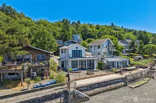 9839 51st Ave SW, Seattle, WA 98136 - Photo 2