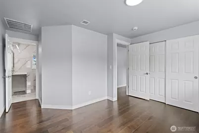 5801 214th St SW, Mountlake Terrace, WA 98043 - Photo 10