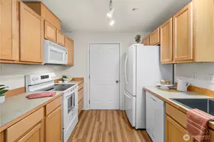 15325 SE 155th Pl, Renton, WA 98058 - Photo 14