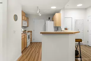 15325 SE 155th Pl, Renton, WA 98058 - Photo 16
