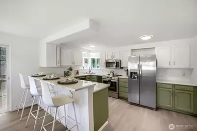 6815 S 120th Place, Seattle, WA 98178 - Photo 12