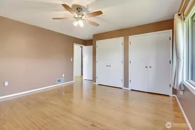 415 S Macleod Avenue, Arlington, WA 98223 - Photo 20