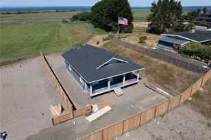 1014 E Delilah Rose Ln, Westport, WA 98595 - Photo 2