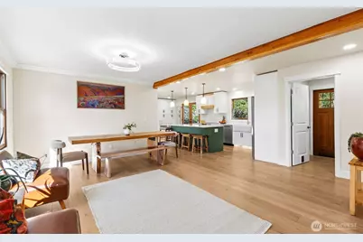 7238 Lakemont Boulevard SE, Bellevue, WA 98006 - Photo 12