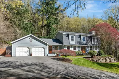 7238 Lakemont Boulevard SE, Bellevue, WA 98006 - Photo 1