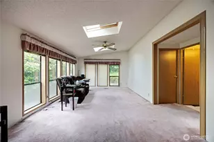 574 NW Silver Glen Ln, Bremerton, WA 98311 - Photo 6
