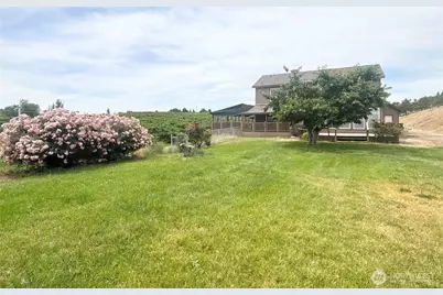 2261 Pleasant Hill Road, Selah, WA 98942 - Photo 34