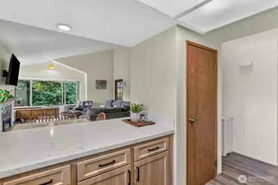 8407 18th Avenue W #11-205, Everett, WA 98204 - Photo 6