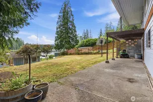 829 SW Lake Roesiger Rd, Snohomish, WA 98290 - Photo 20