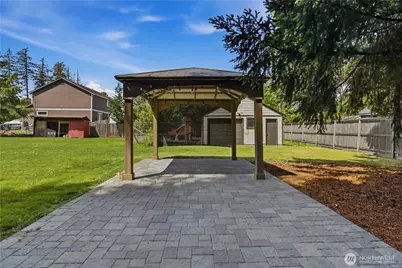 10528 25th Avenue E, Tacoma, WA 98445 - Photo 32