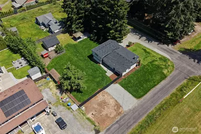10528 25th Avenue E, Tacoma, WA 98445 - Photo 36