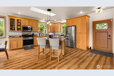 7505 185th Avenue E, Bonney Lake, WA 98391 - Photo 4
