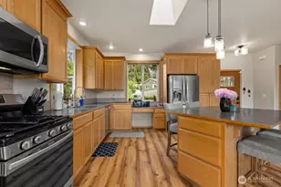 7505 185th Ave E, Bonney Lake, WA 98391 - Photo 6