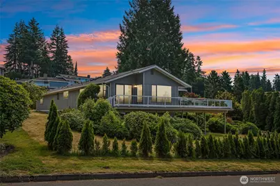 5925 94th Street SW, Mukilteo, WA 98275 - Photo 1