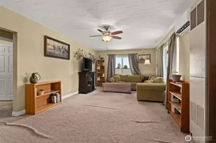 829 Jackson Ave, Raymond, WA 98577 - Photo 6