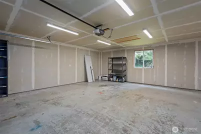 2015 104th Street SW, Everett, WA 98204 - Photo 38