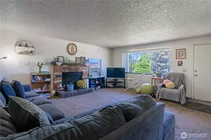 340 Pear Ln, Wenatchee, WA 98801 - Photo 8